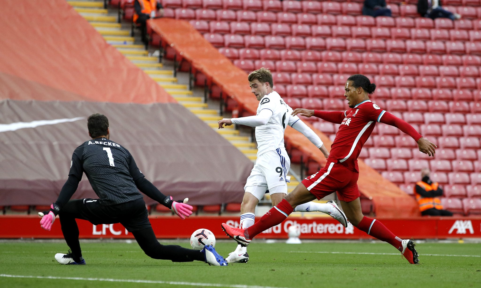 室氛圍不僅 室氛圍不僅